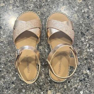 Tucker + Tate Rose Gold Glitter Sandals 9C